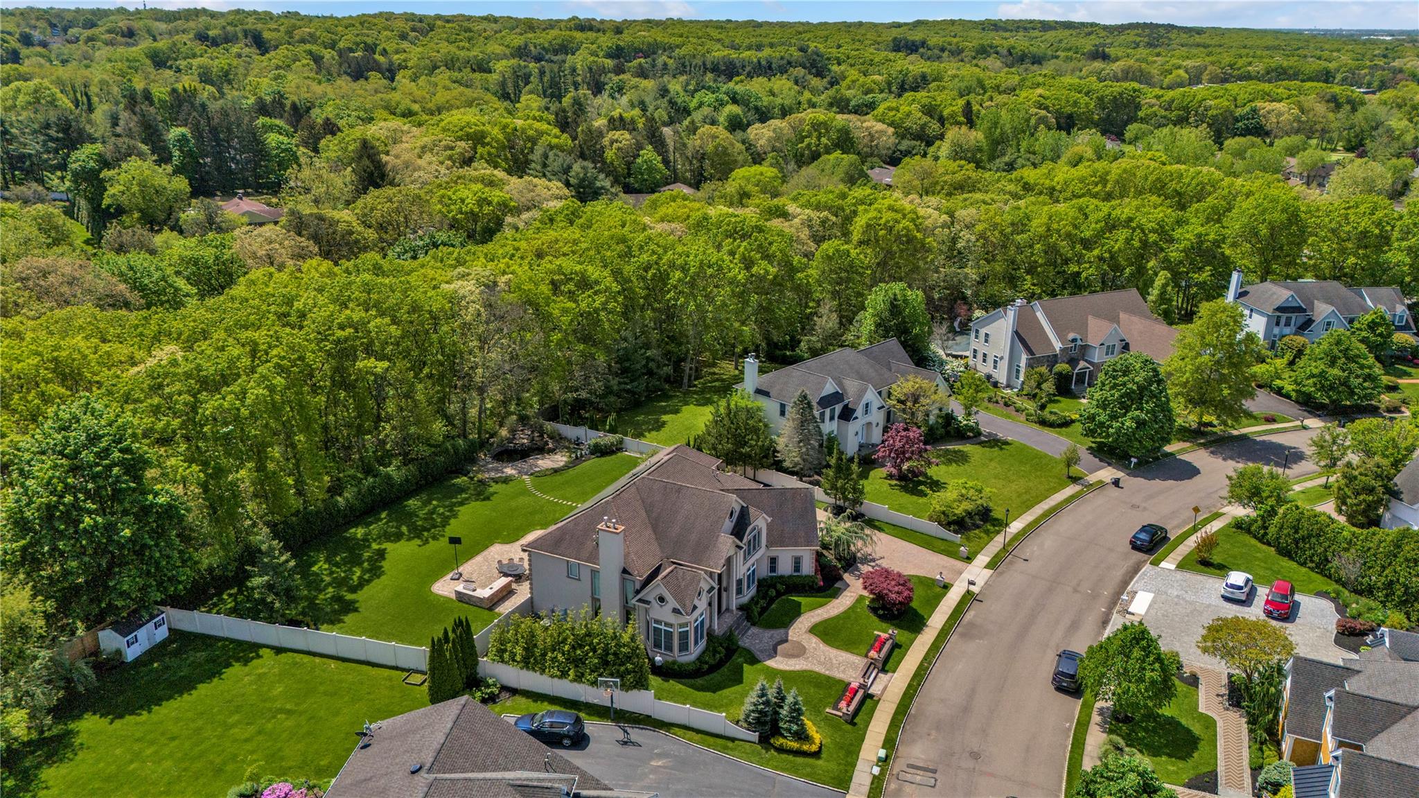 108 Fig Drive, Dix Hills, New York image 45