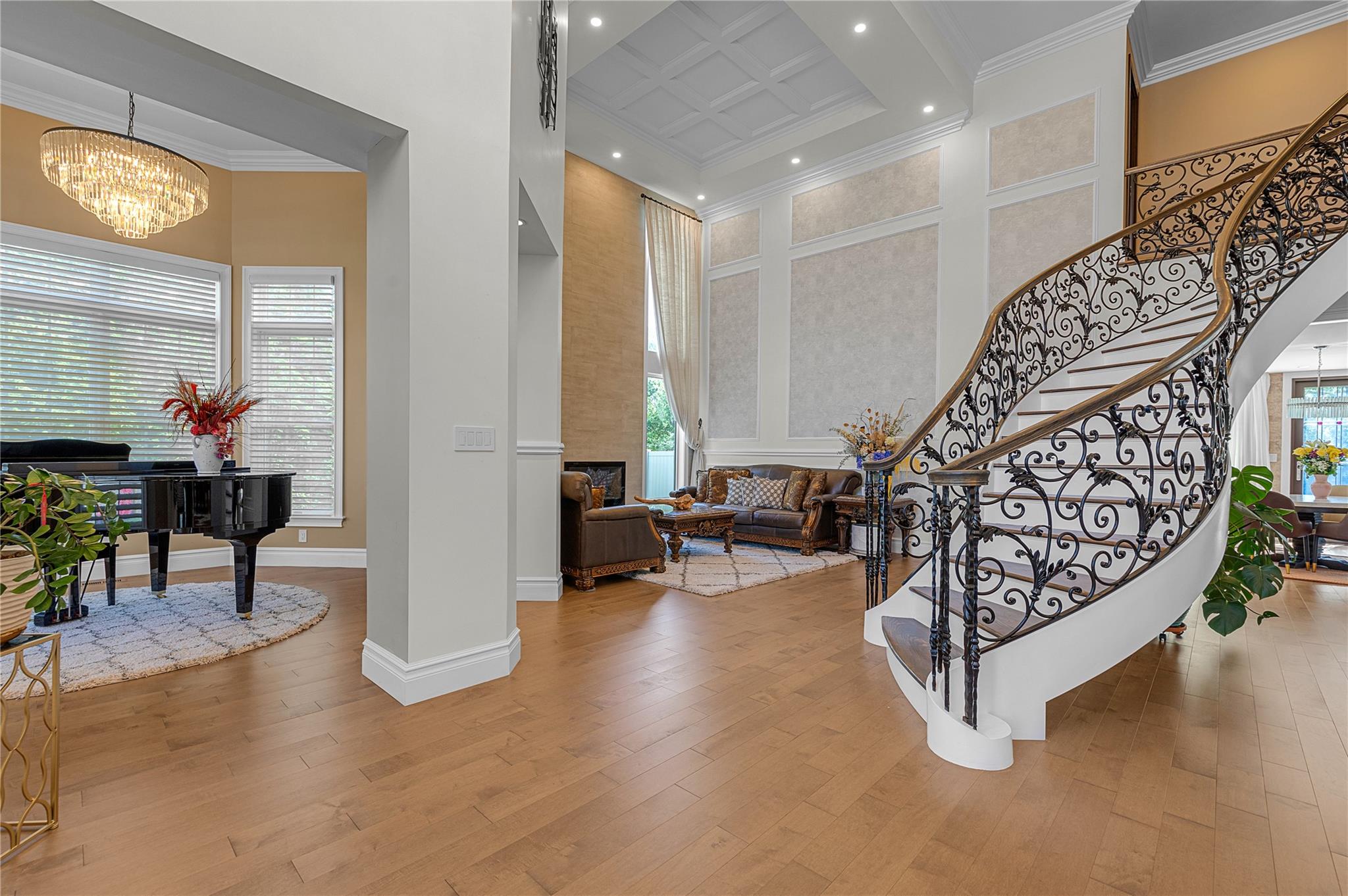 108 Fig Drive, Dix Hills, New York image 3