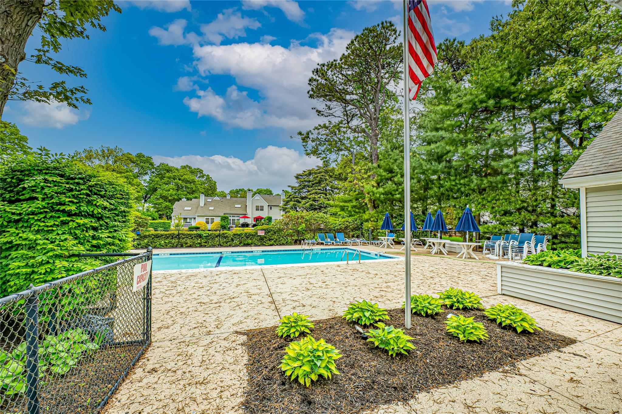 53 Mystic Circle, Bay Shore, New York image 27