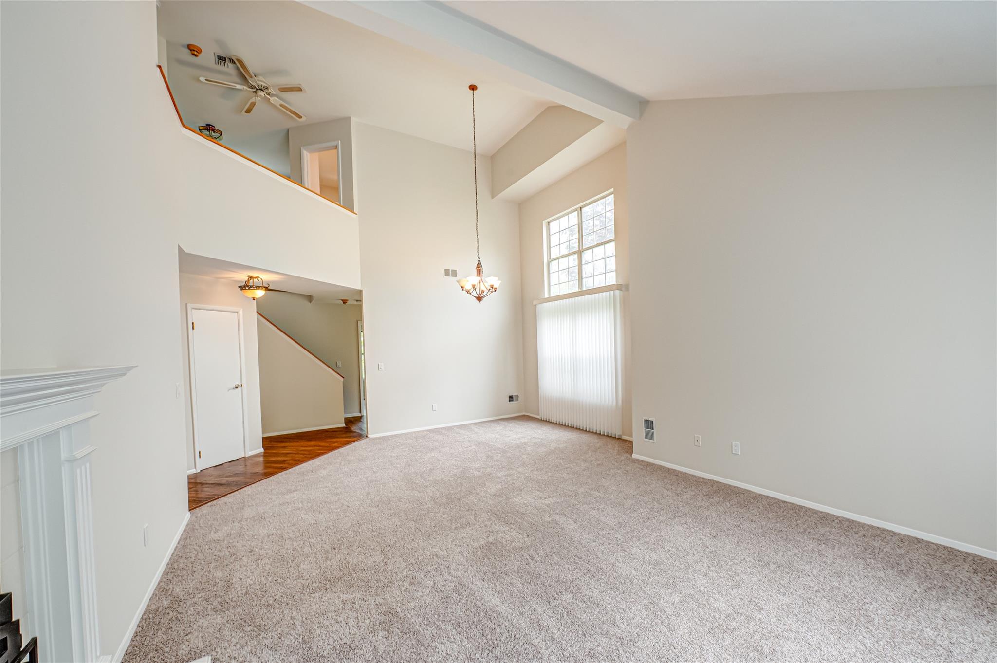 53 Mystic Circle, Bay Shore, New York image 5