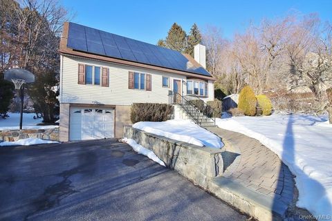 48 Pershing Avenue Ossining NY 10562