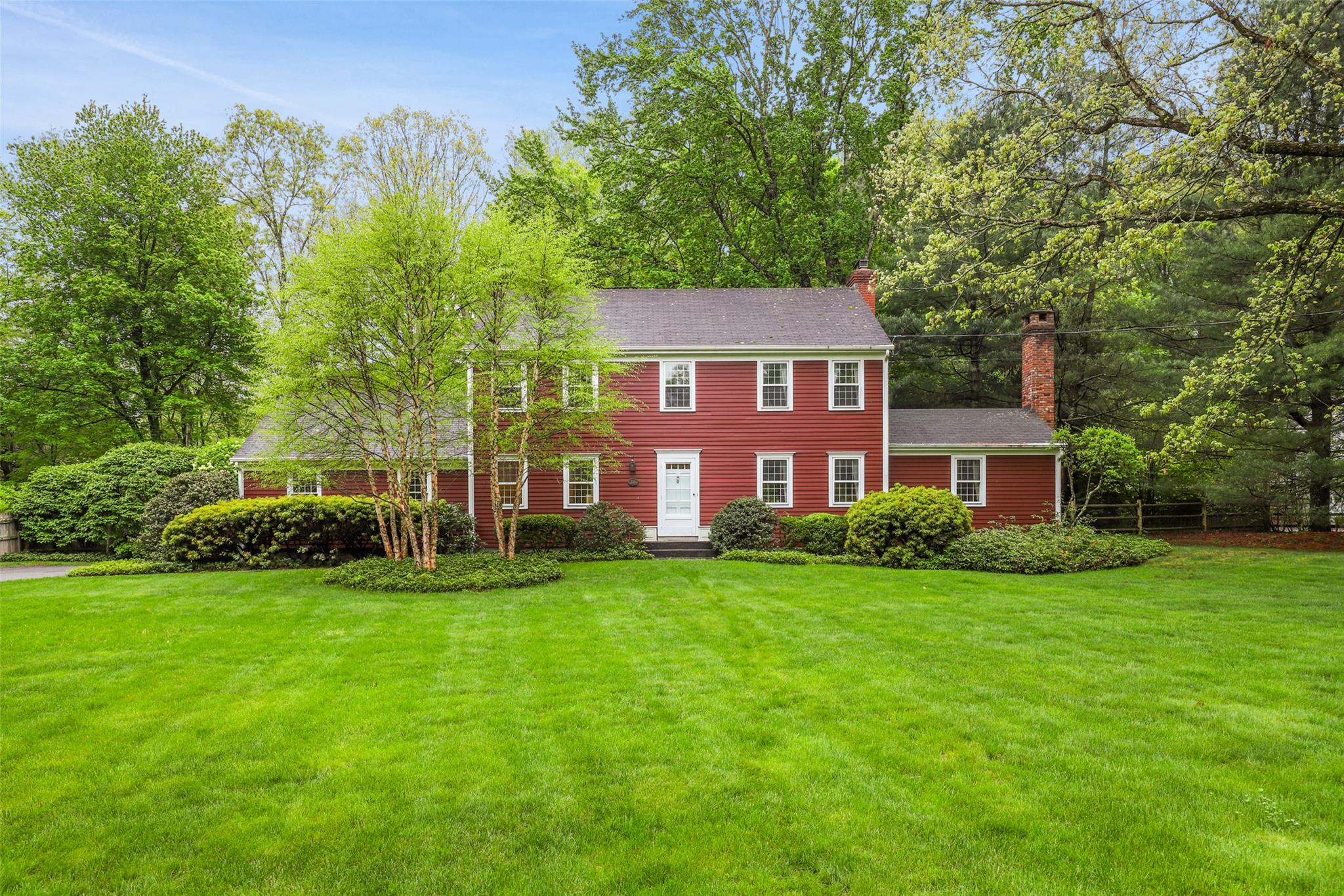 15 Cartway Lane, Bedford, New York image 1
