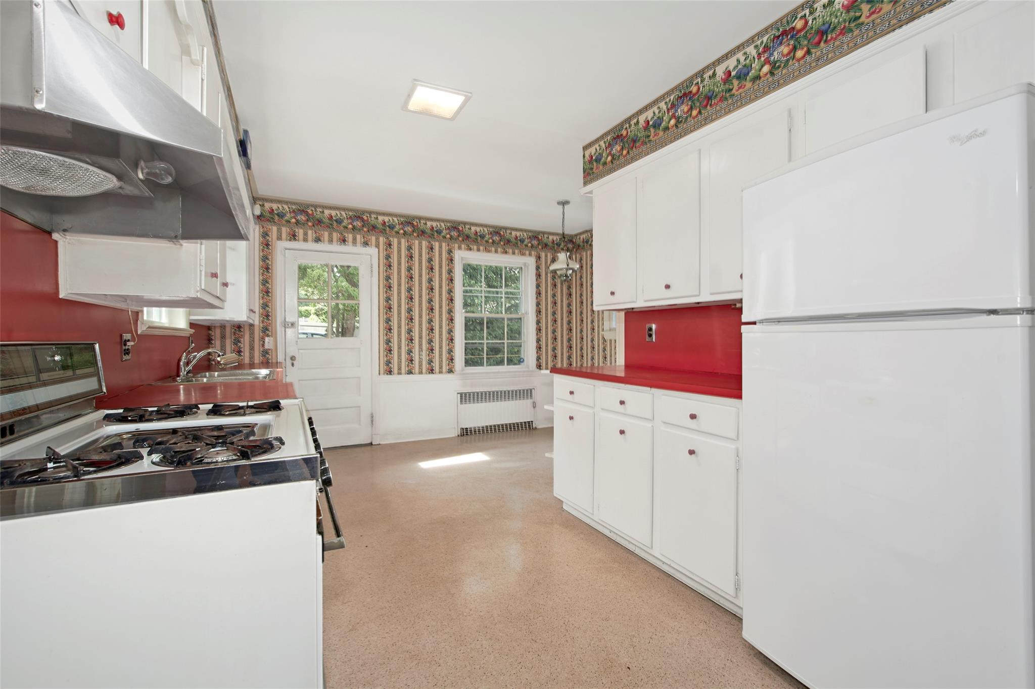 269 Betsy Brown Road, Rye Brook, New York image 12