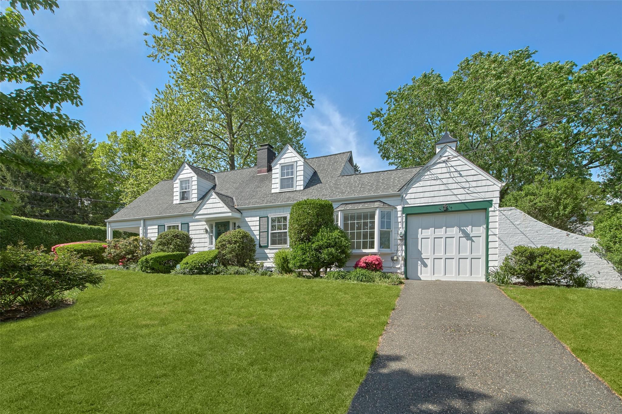 269 Betsy Brown Road, Rye Brook, New York image 2