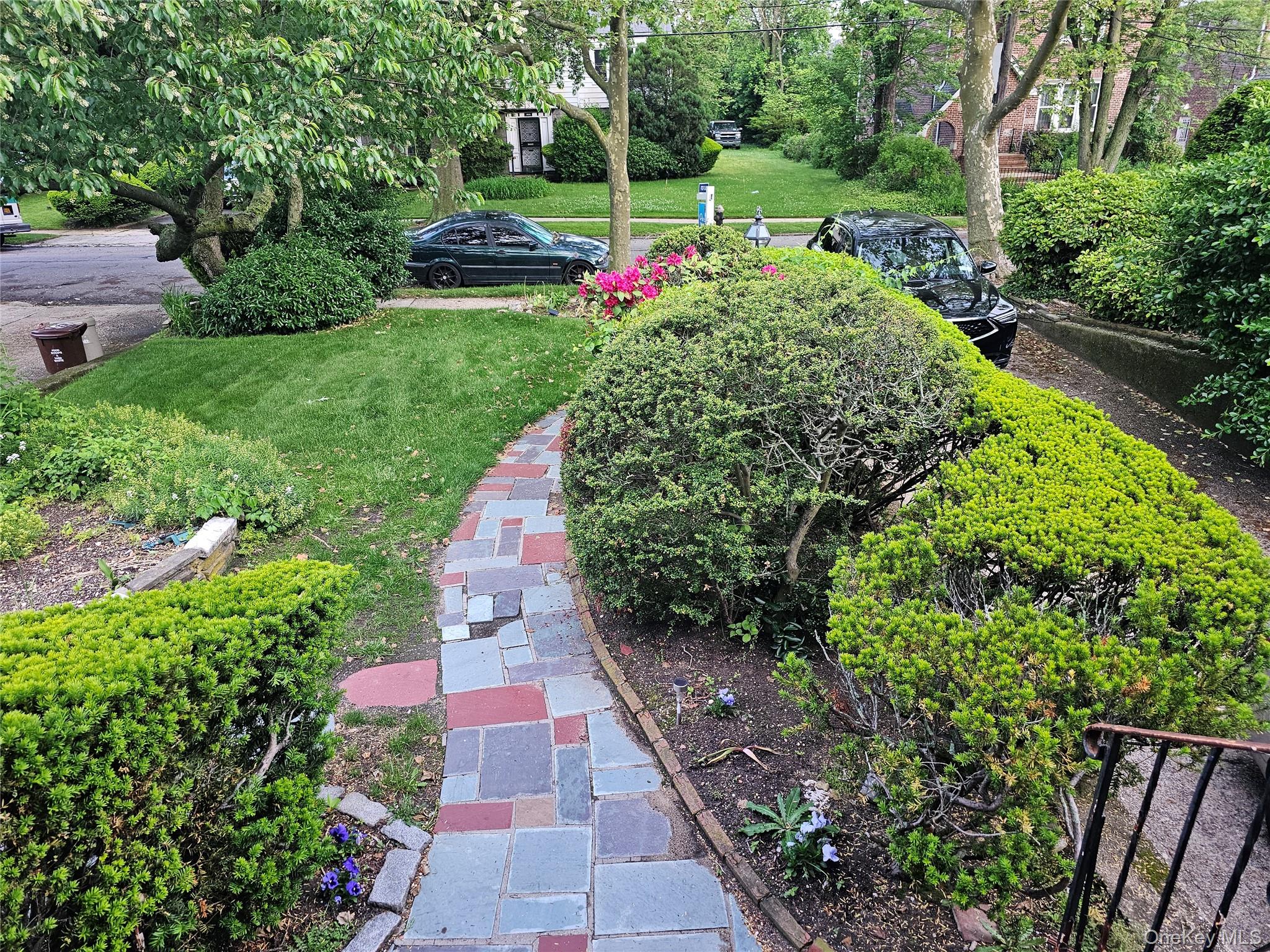 2528 Bessemund Avenue