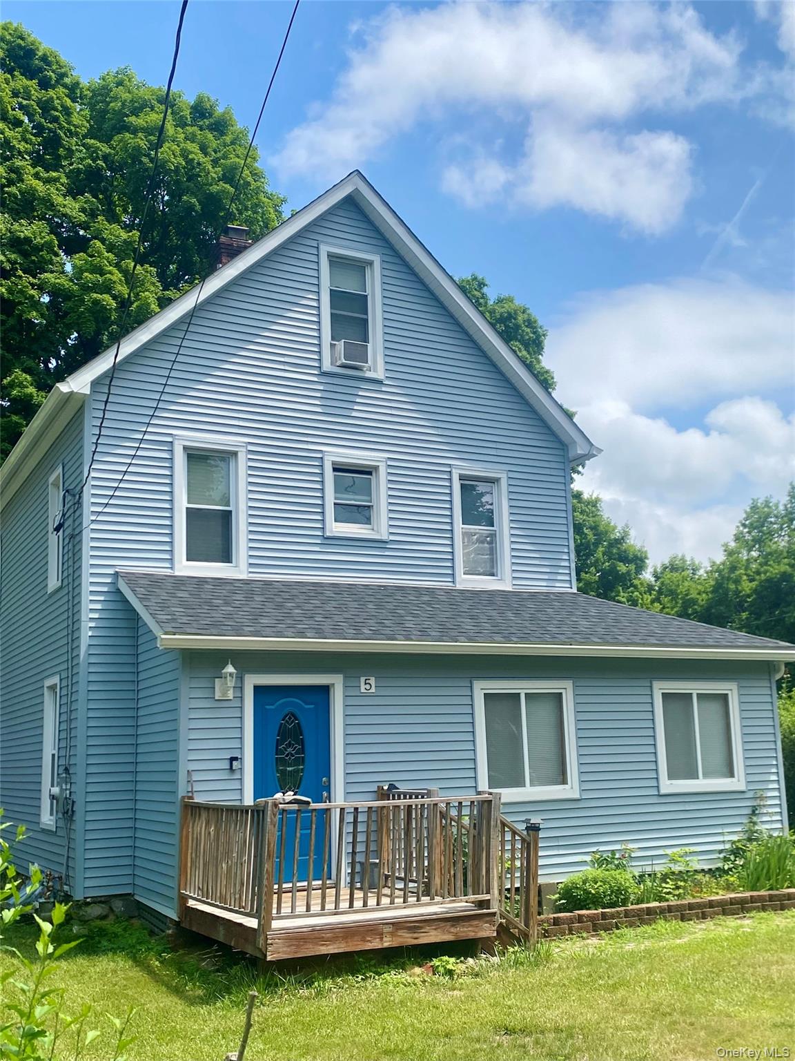 5 Maple Avenue