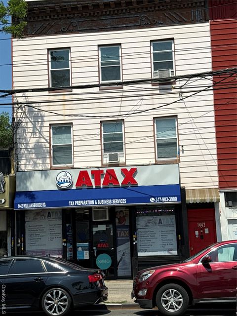 1442 williamsbridge road Bronx NY 10461
