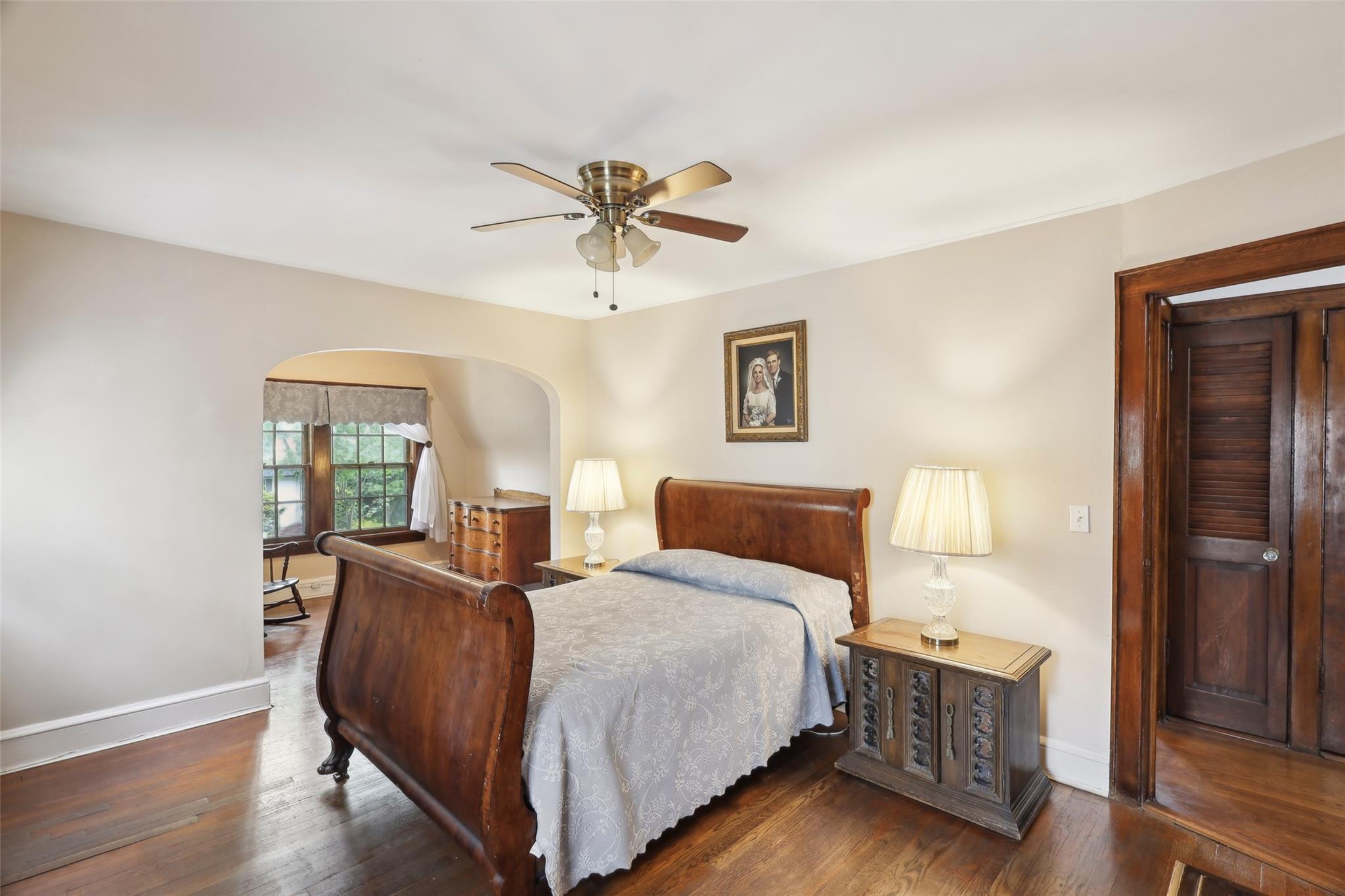 236 Crocus Avenue, Floral Park, New York image 18
