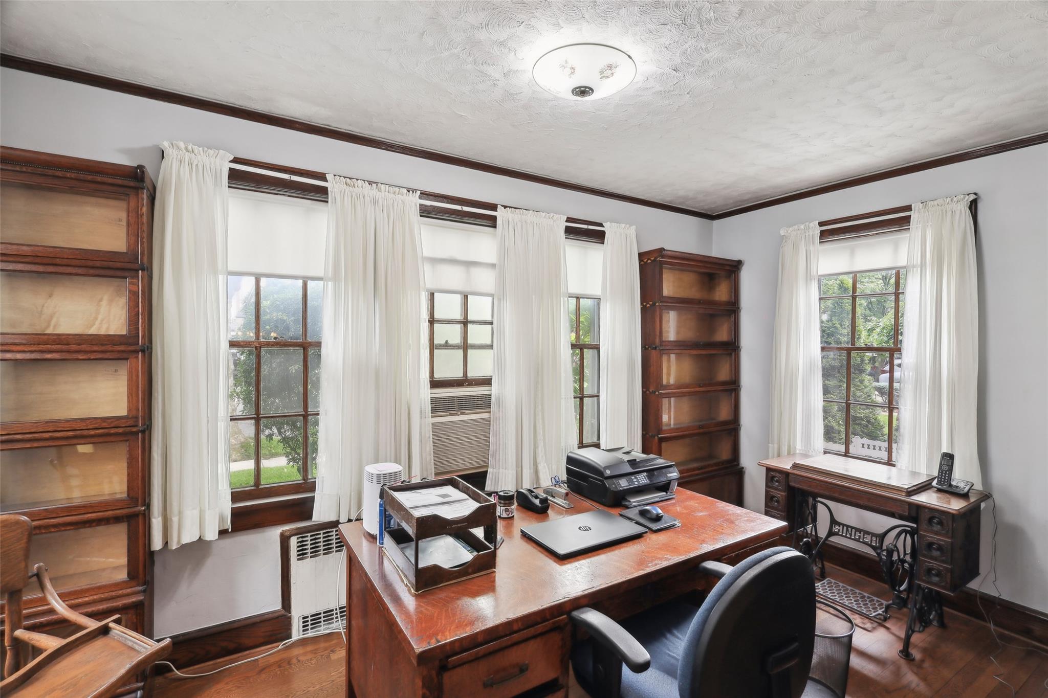 236 Crocus Avenue, Floral Park, New York image 8