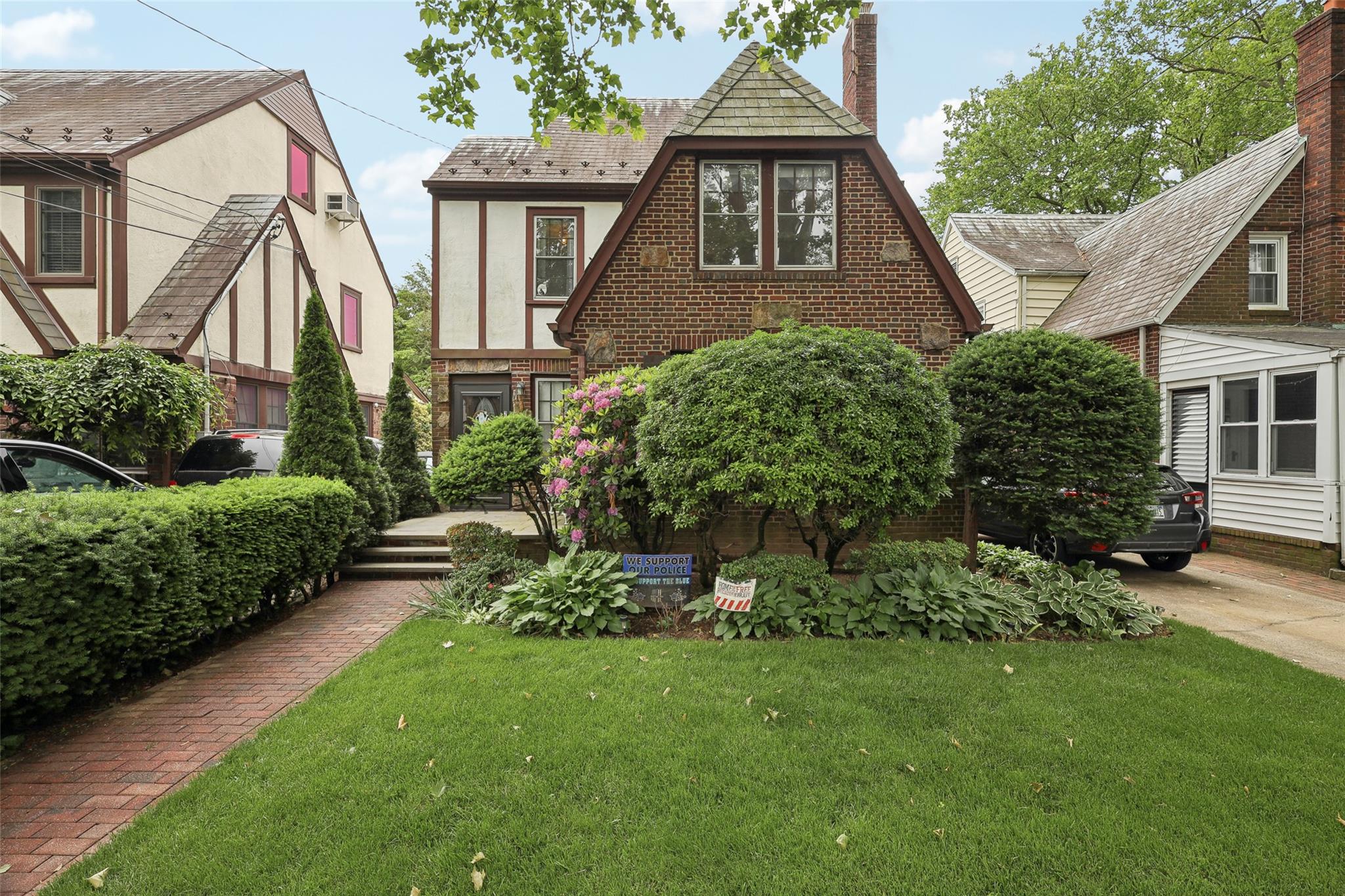 236 Crocus Avenue, Floral Park, New York image 3