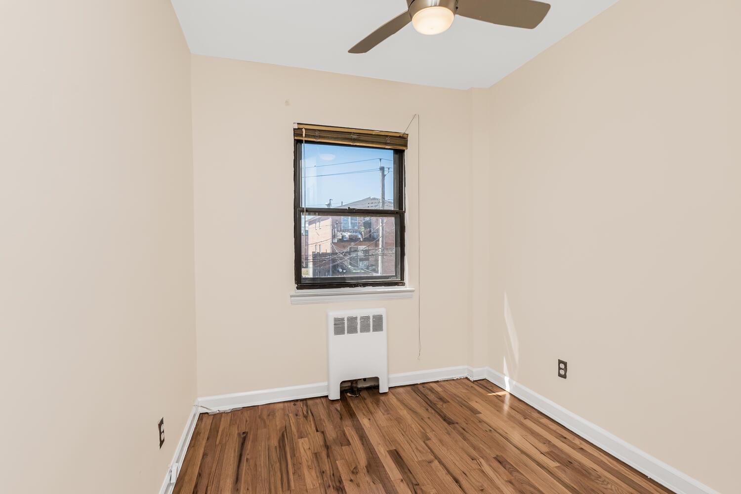 967 E 228th Street, Bronx, New York image 15