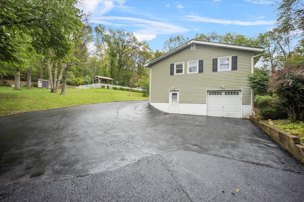 7 Hujay Terrace, Wappingers Falls, New York image 23
