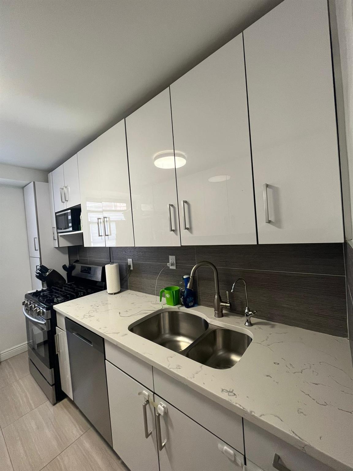 61-55 98 Street #1D, New York, New York image 10