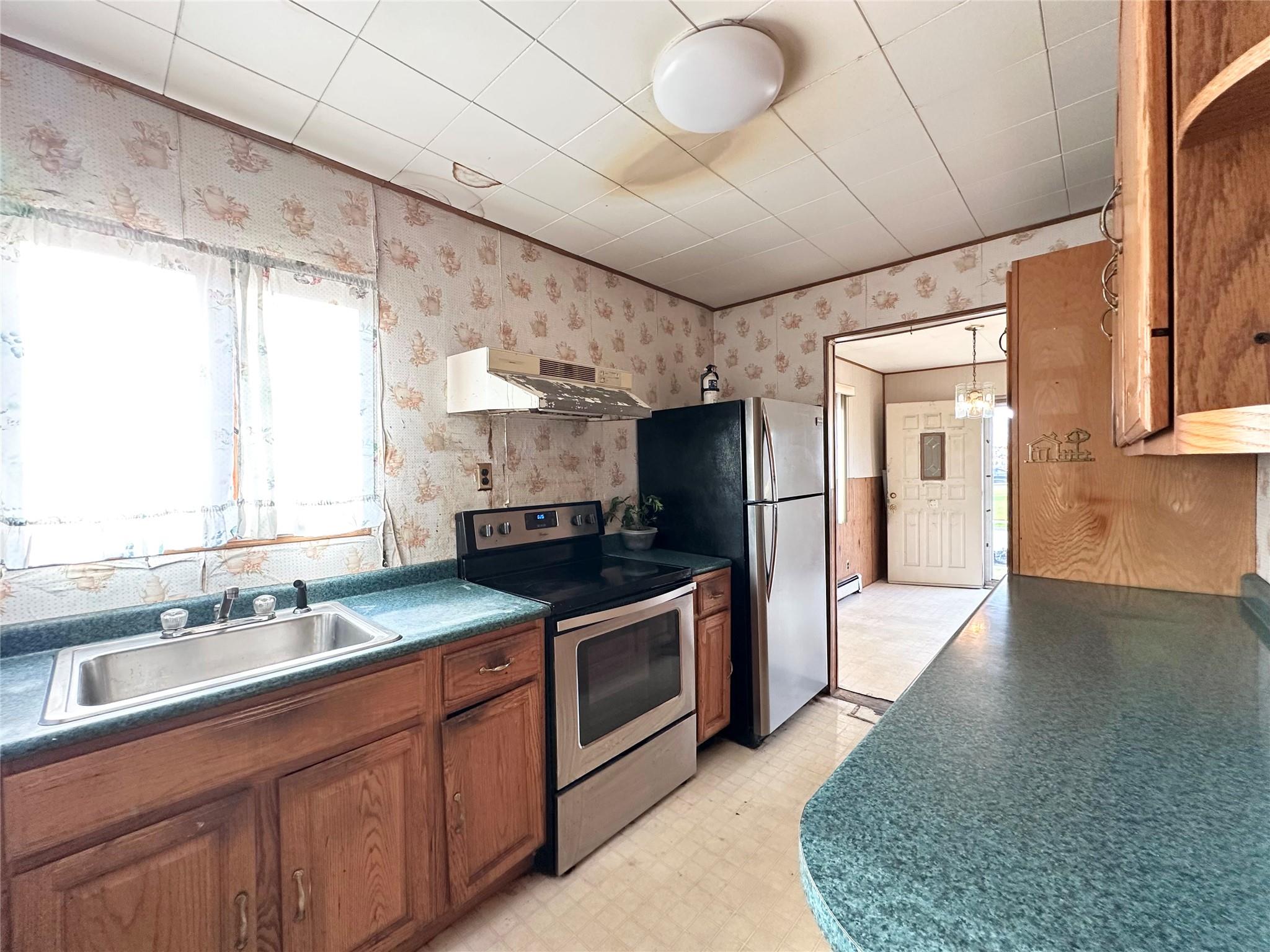 139 Maple Avenue, Bethpage, New York image 11