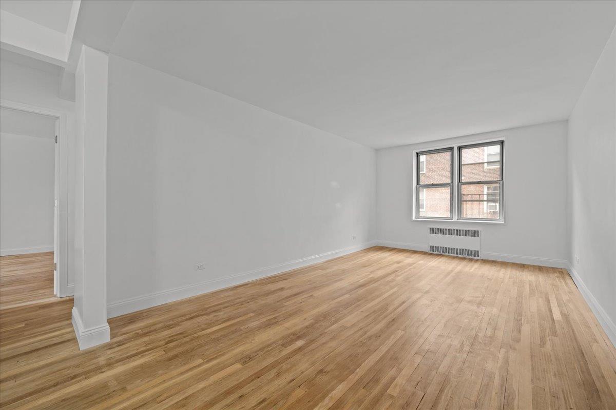 2107 Wallace Avenue 4G