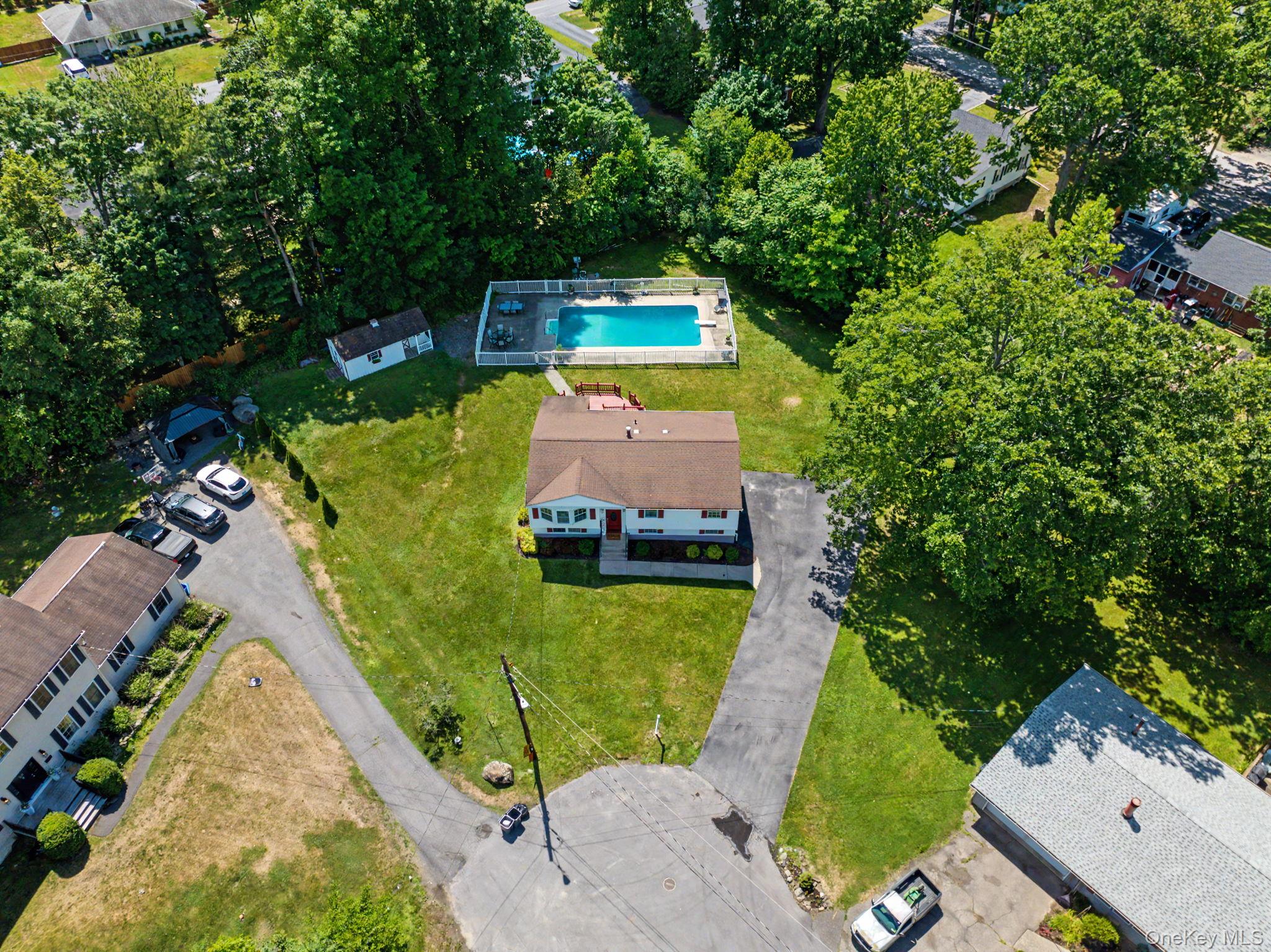27 Rose Hill Park