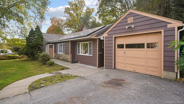 17 KENT RD, WHITE PLAINS, NY 10603 - Image 15caff79c4372601b46c3e59e8e2a8a8/2986291116