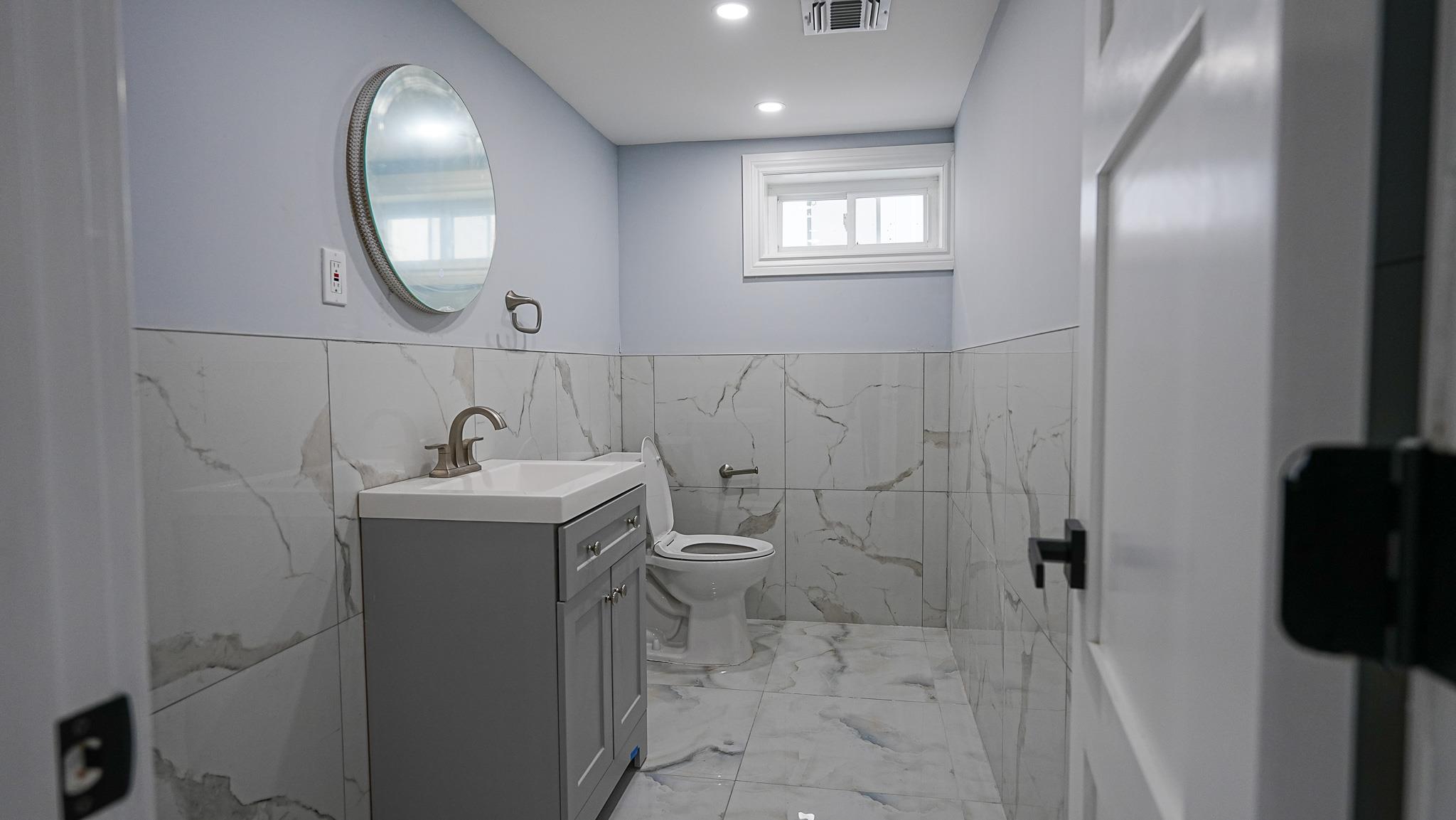 10 Trafalgar Square, Valley Stream, New York image 23