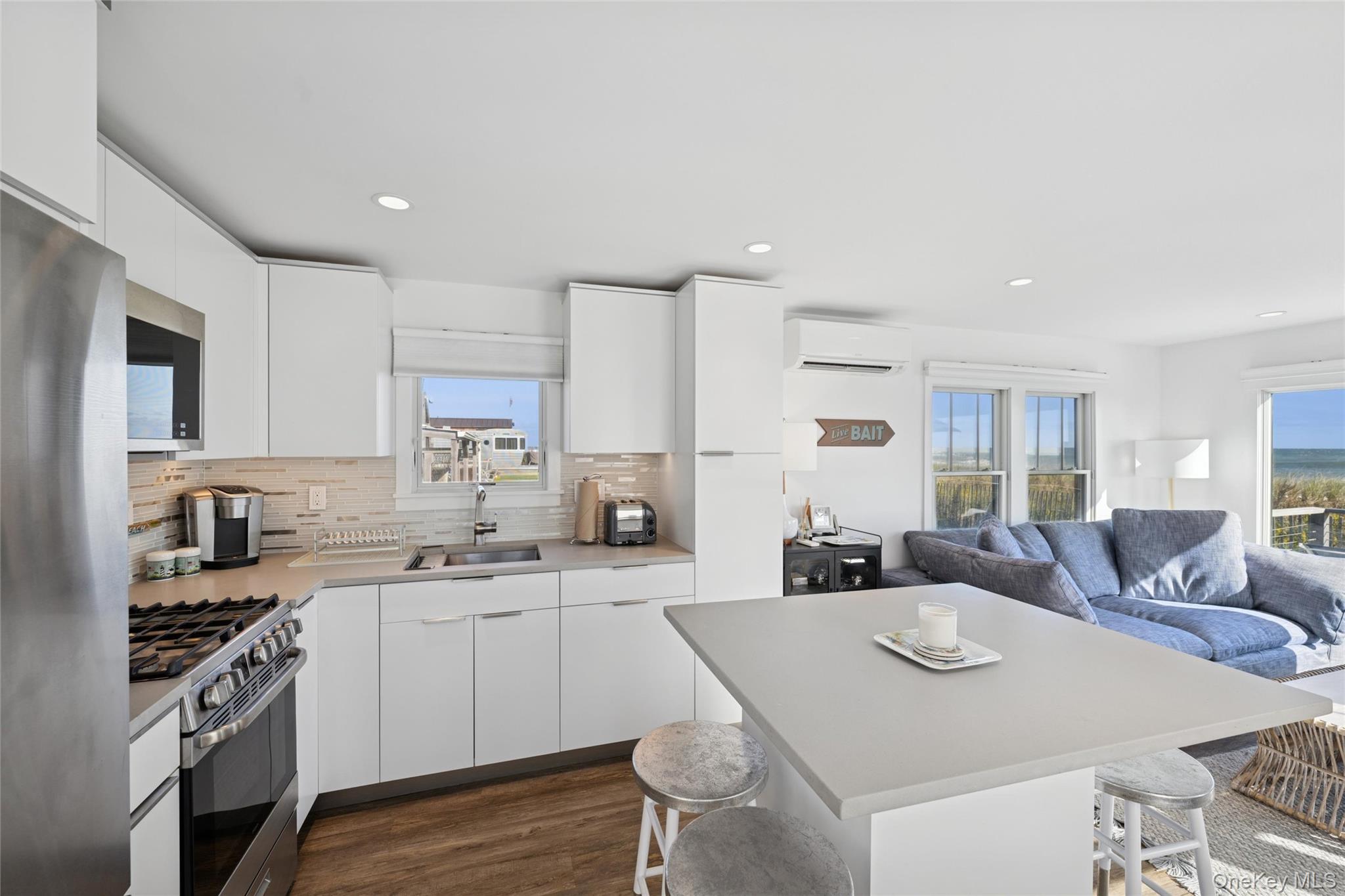 100 Deforest Road 25