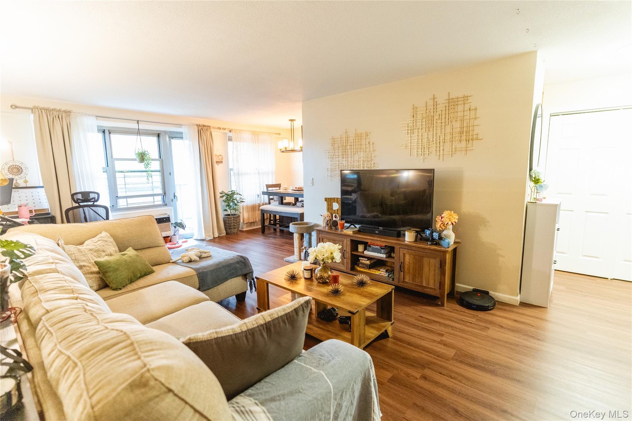 3410 De Reimer Avenue 7F