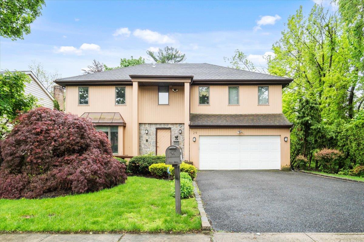 29 Sunset Road S