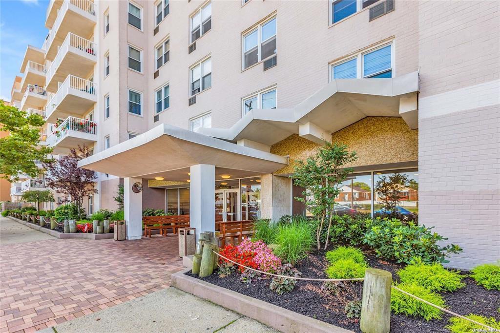522 Shore Road #1KK, Long Beach, New York image 1