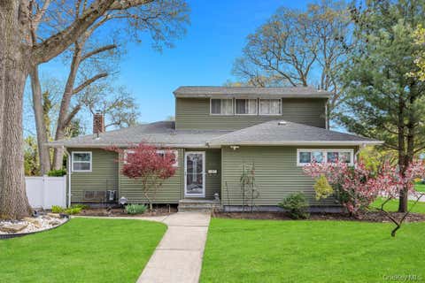 Homes For Sale - 1492 Garden Street<br/> East Meadow, NY 11554