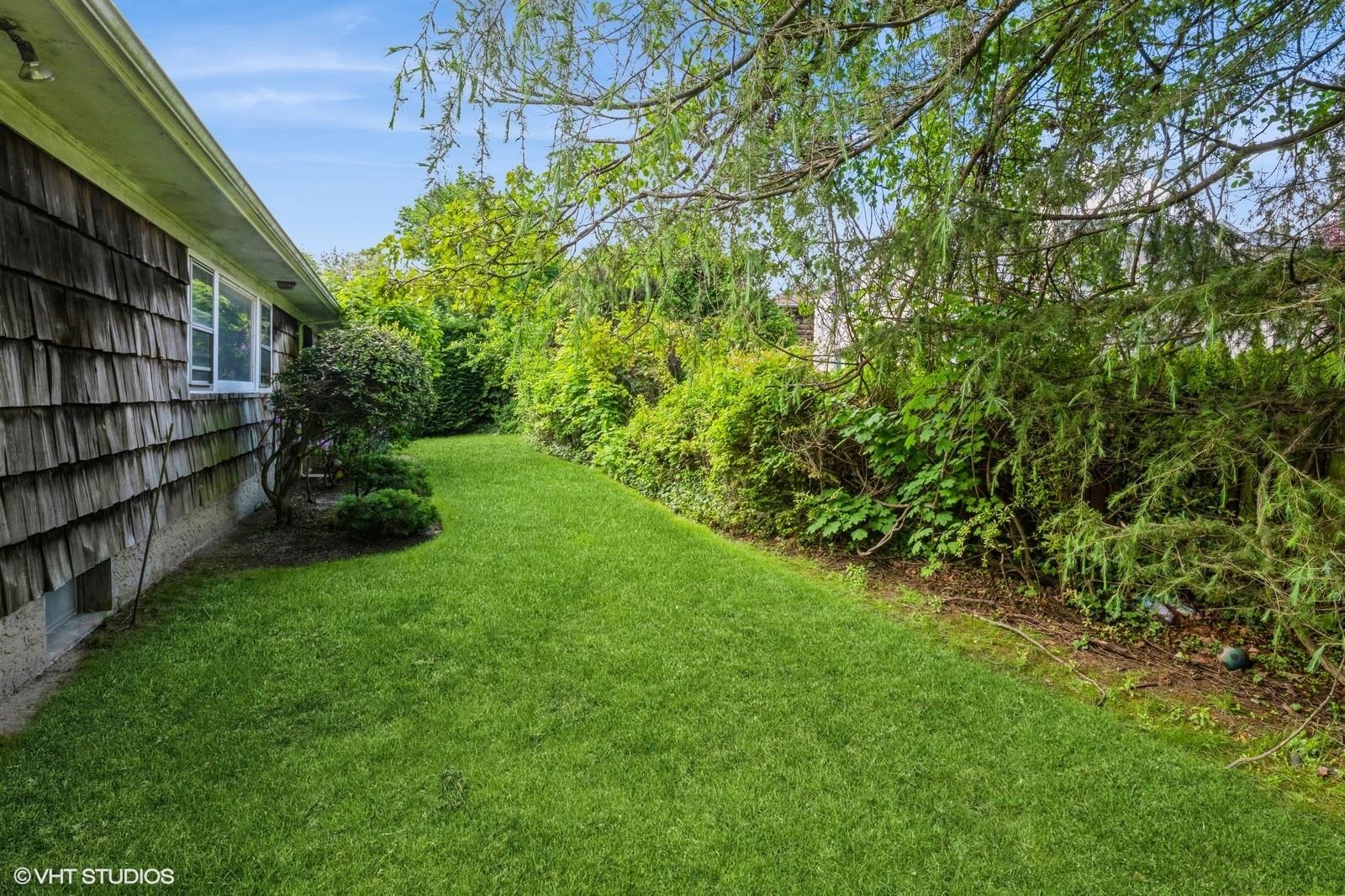 7 Ivy Lane, Lawrence, New York image 6