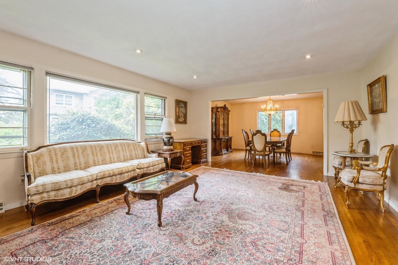 7 Ivy Lane, Lawrence, New York image 8