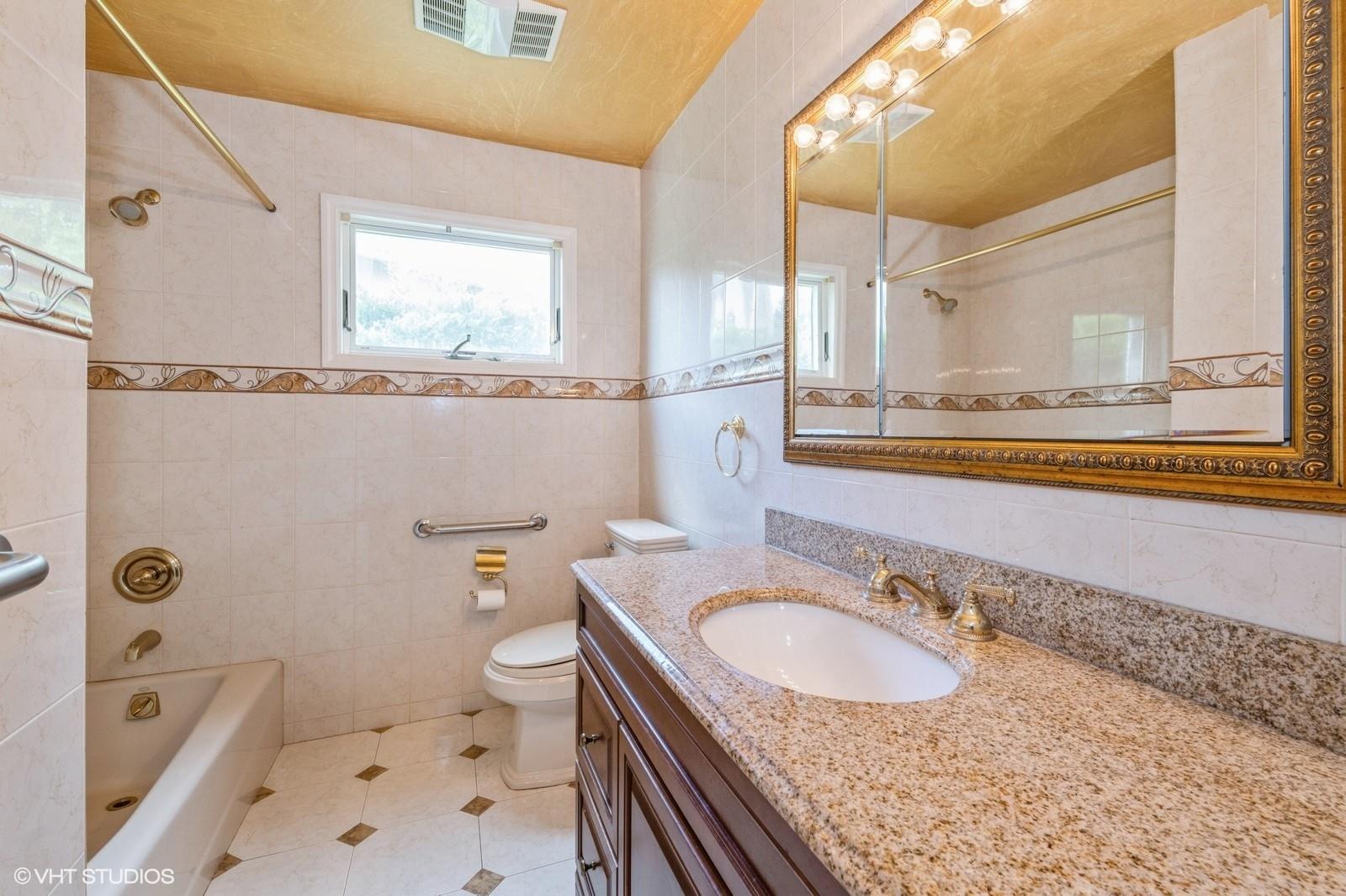 7 Ivy Lane, Lawrence, New York image 17