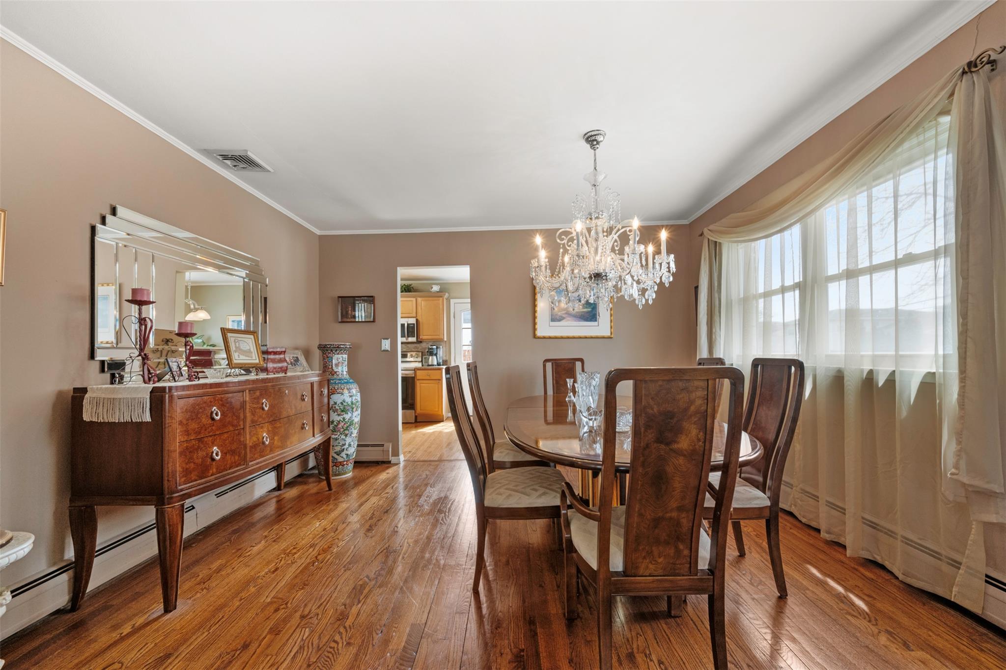 732 Bonnie Drive, Baldwin Harbor, Florida image 13
