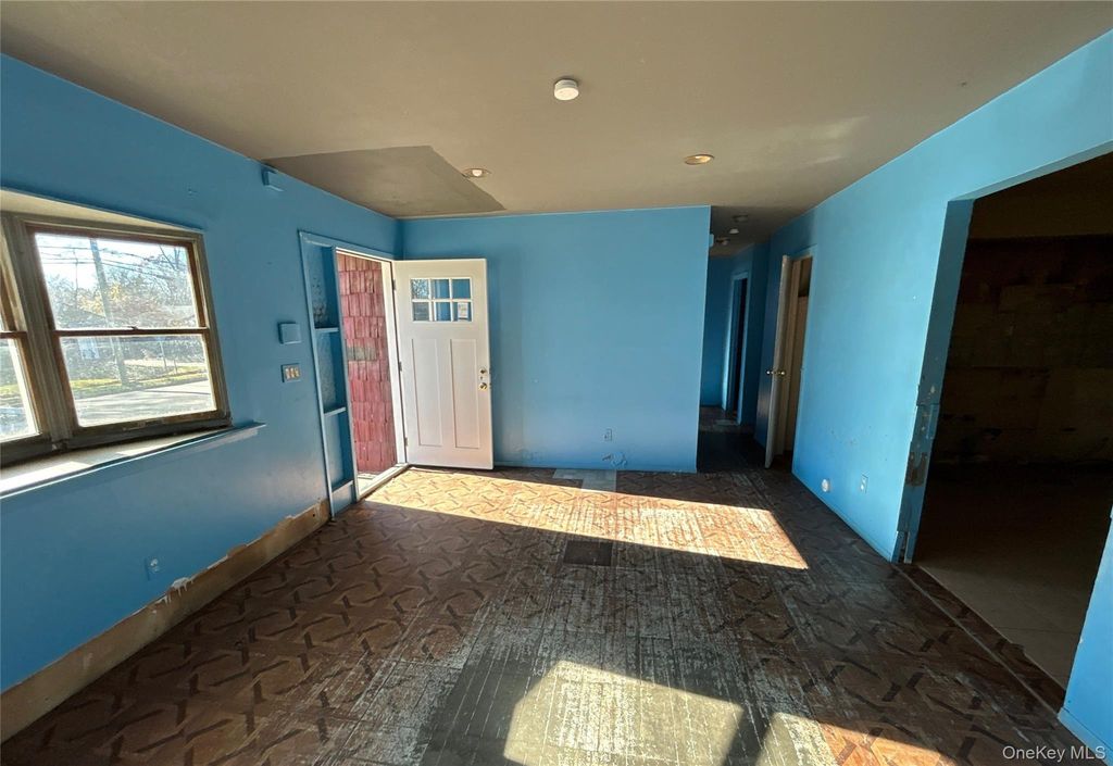 Photo of 221 State Avenue, Wyandanch, NY 11798 (MLS # 946164)