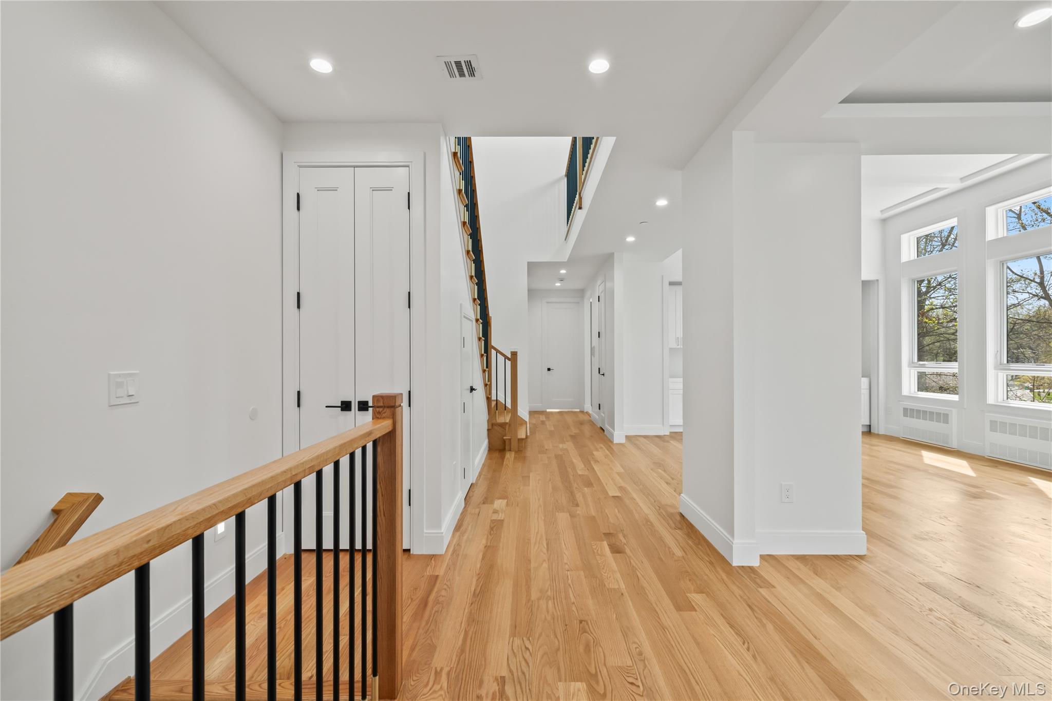 5 Mirror Lake Road 202