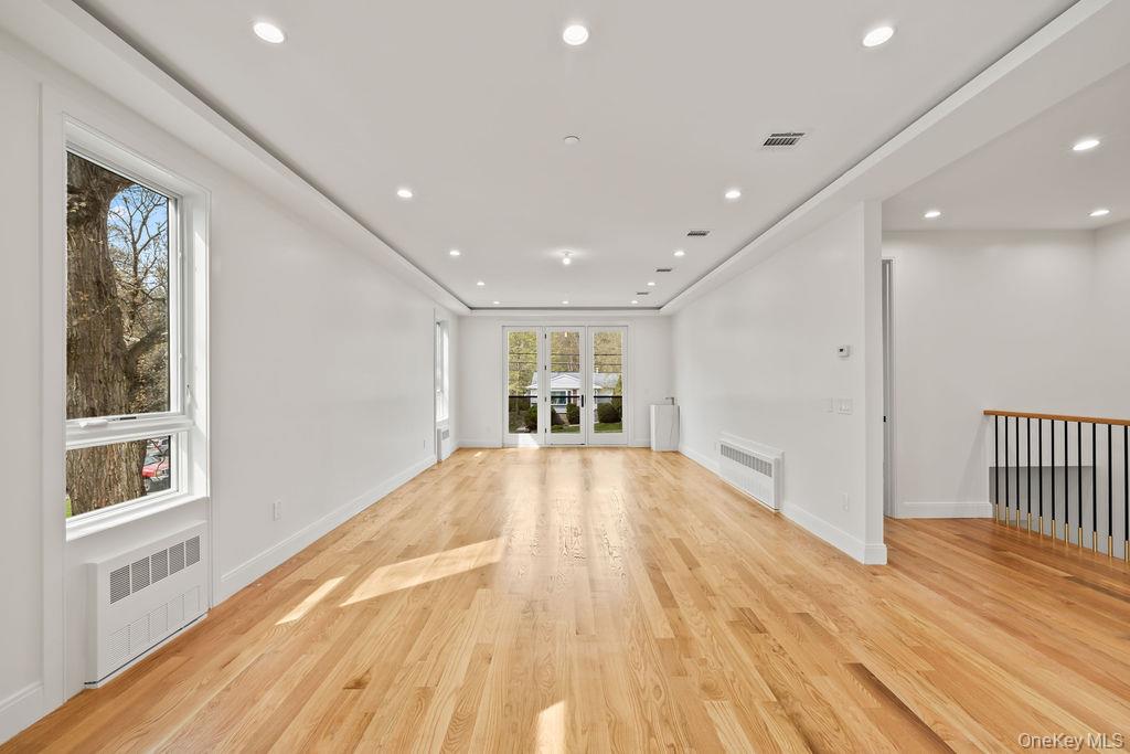 5 Mirror Lake Road 202