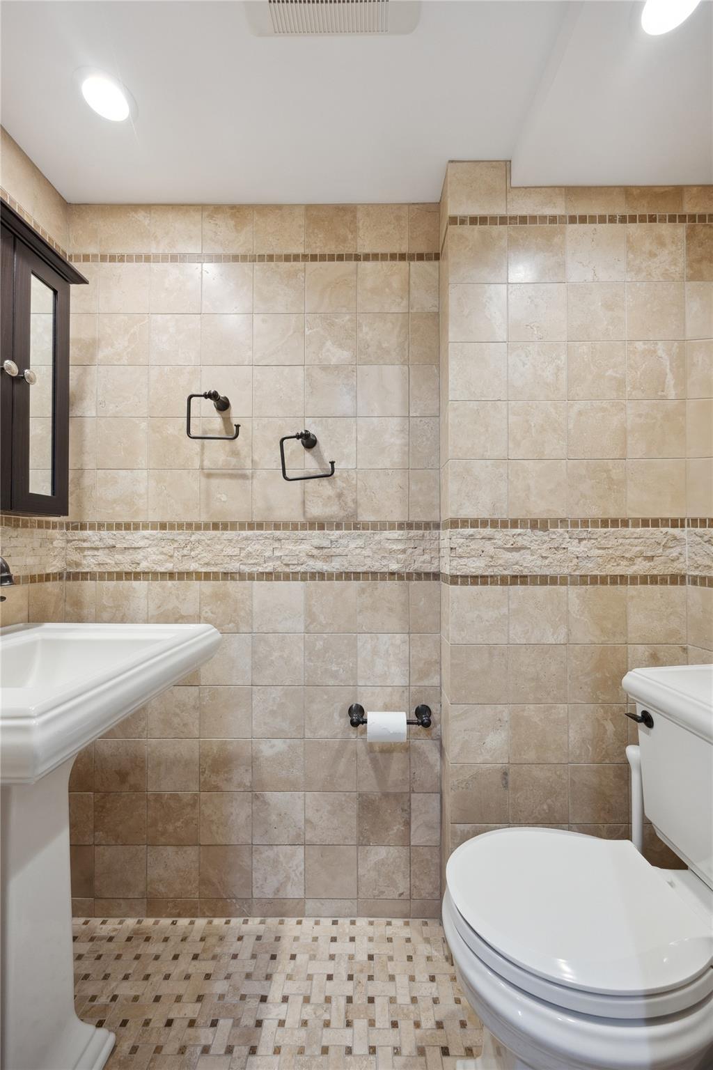 104 Murray Drive, Oceanside, New York image 12
