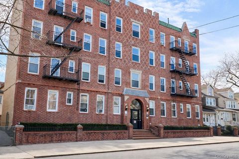 Condo For Sale - 109-18 Lefferts Boulevard #A3<br/> South Ozone Park, NY 11420