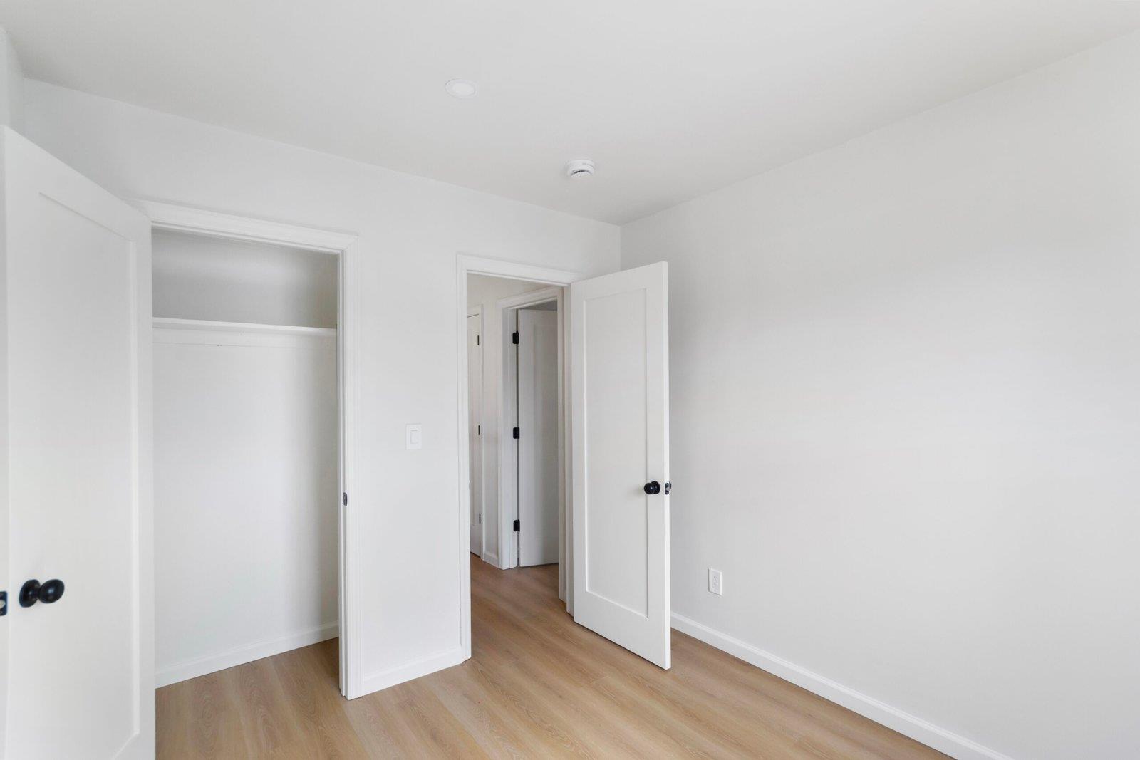 508 Albany Avenue, Amityville, New York image 14