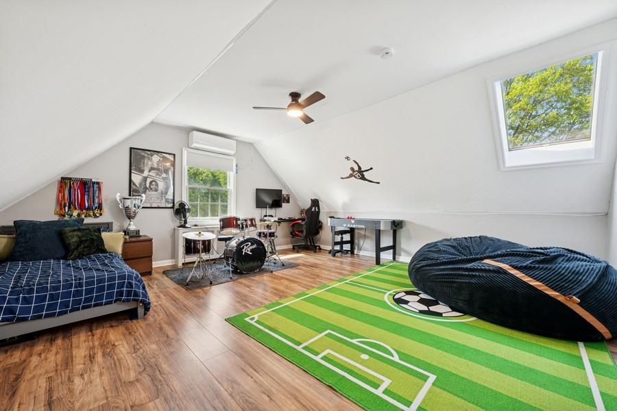 17 Keenan Place, Garden City, New York image 16