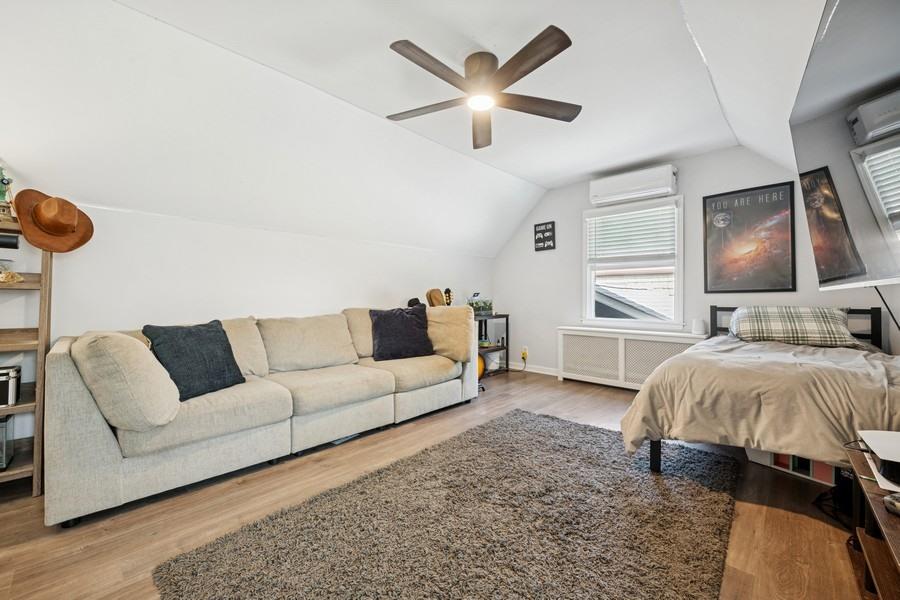 17 Keenan Place, Garden City, New York image 18
