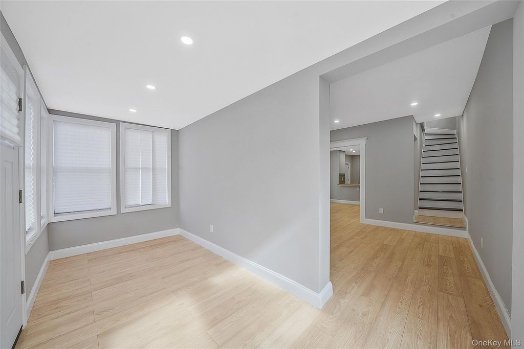 Photo of 101-47 131st Street, Richmond Hill S., NY 11419 (MLS # 963877)