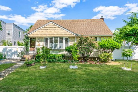 859 Franklin Avenue, Valley Stream, NY 11580 - MLS#: 873692