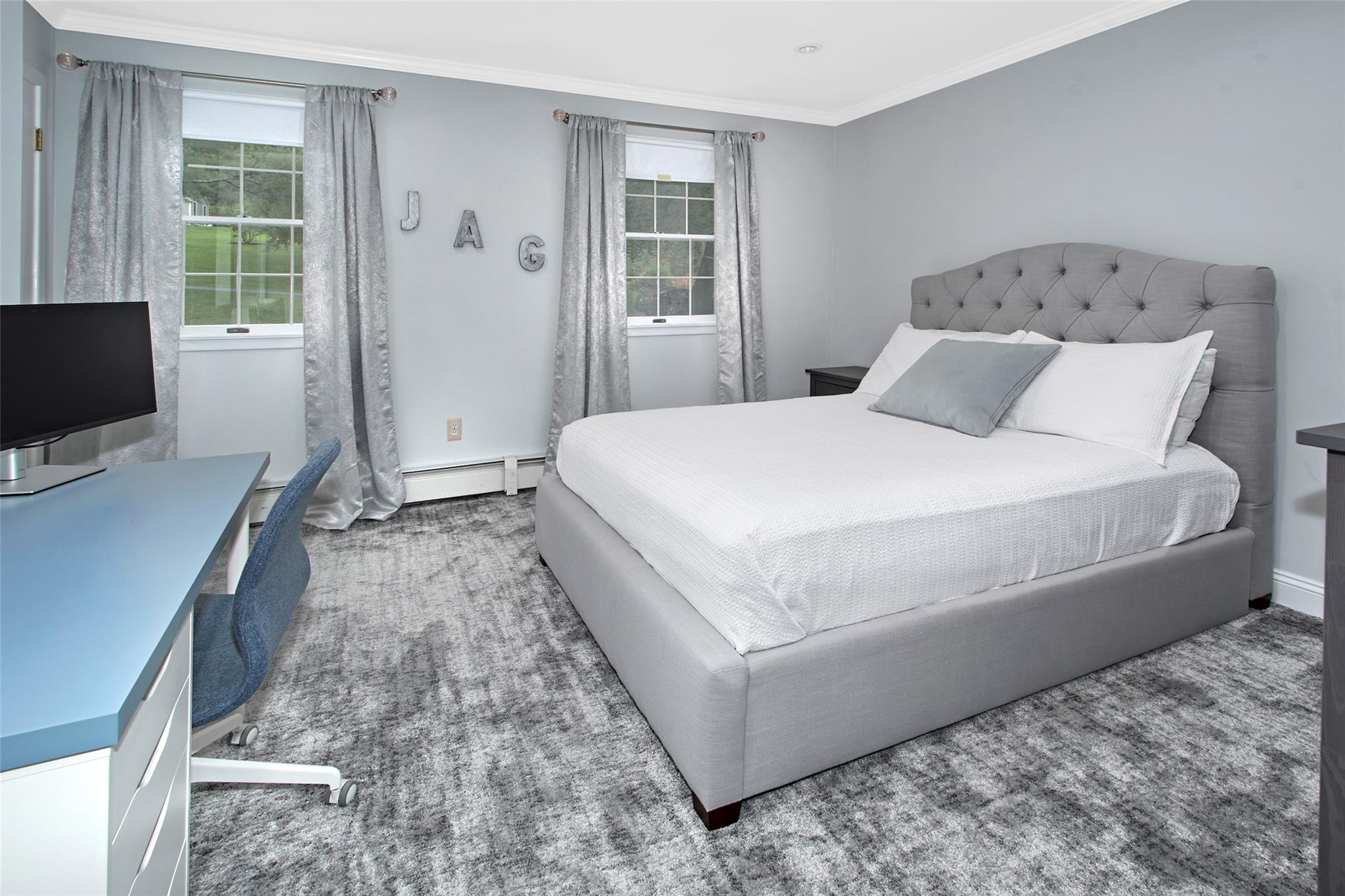 Mount Kisco, New York 10549, United States, 4 Bedrooms Bedrooms, ,3 BathroomsBathrooms,Residential,Active,135528