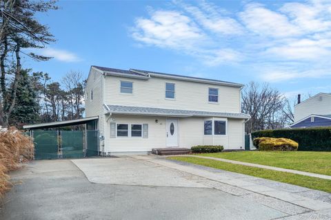 39 2nd Place, Central Islip, NY 11722 - MLS#: 946423