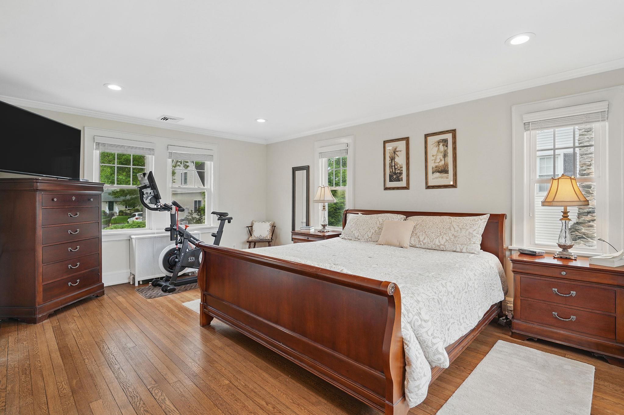 599 Ridgeway, White Plains, New York image 16
