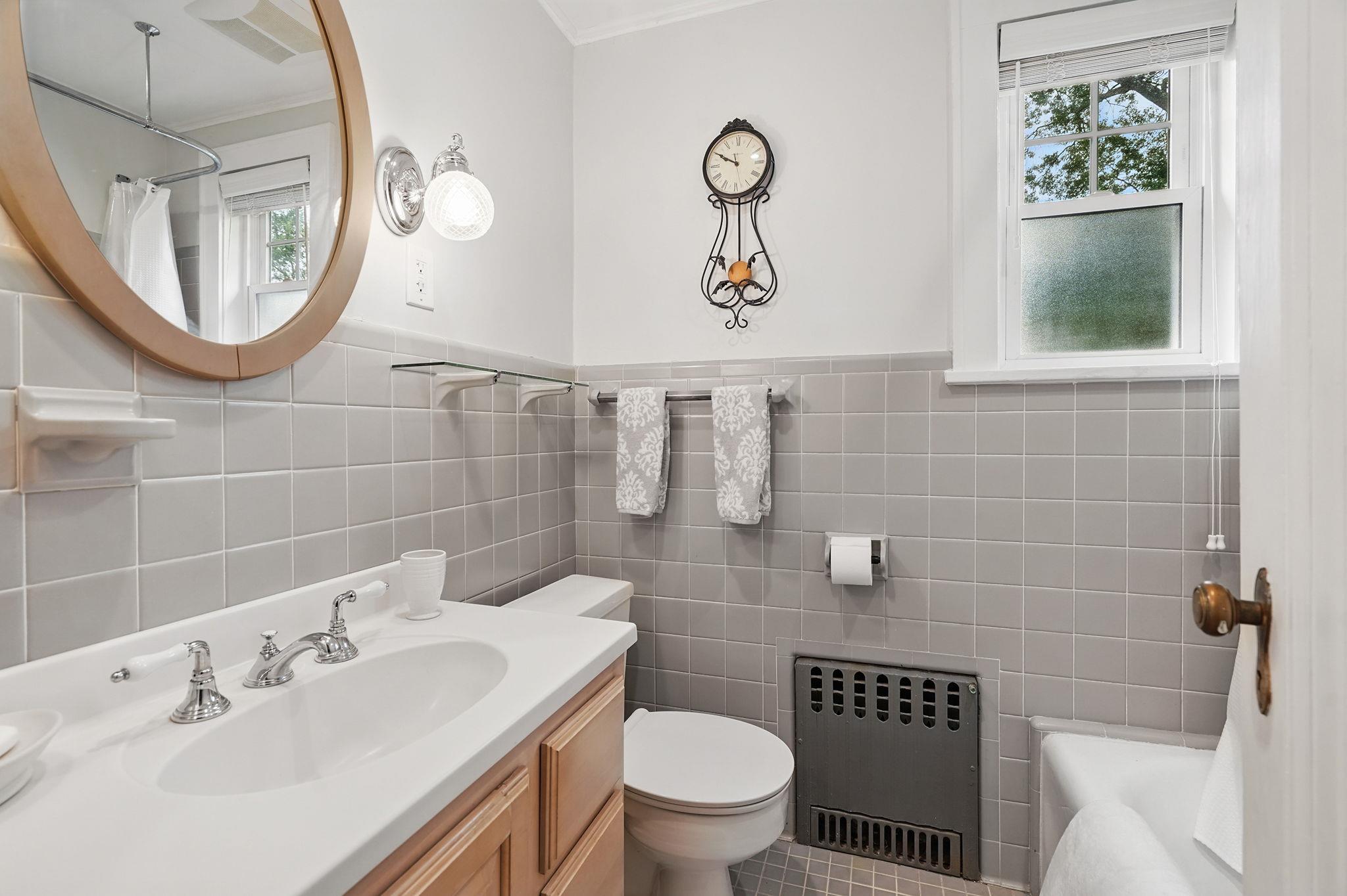 599 Ridgeway, White Plains, New York image 24