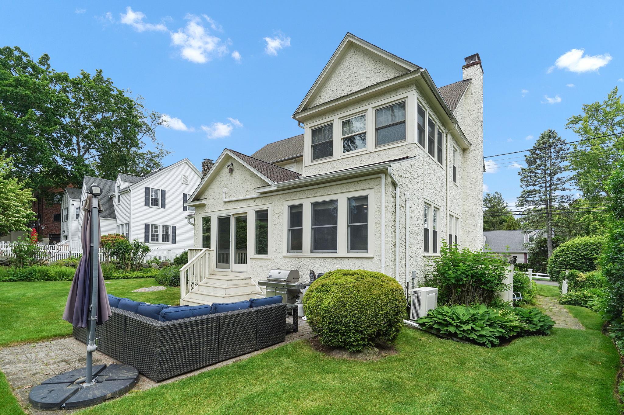 599 Ridgeway, White Plains, New York image 25