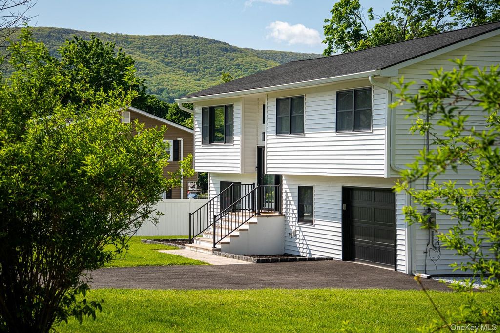 Photo of 10 Scofield Road, Beacon, NY 12508 (MLS # 991589)