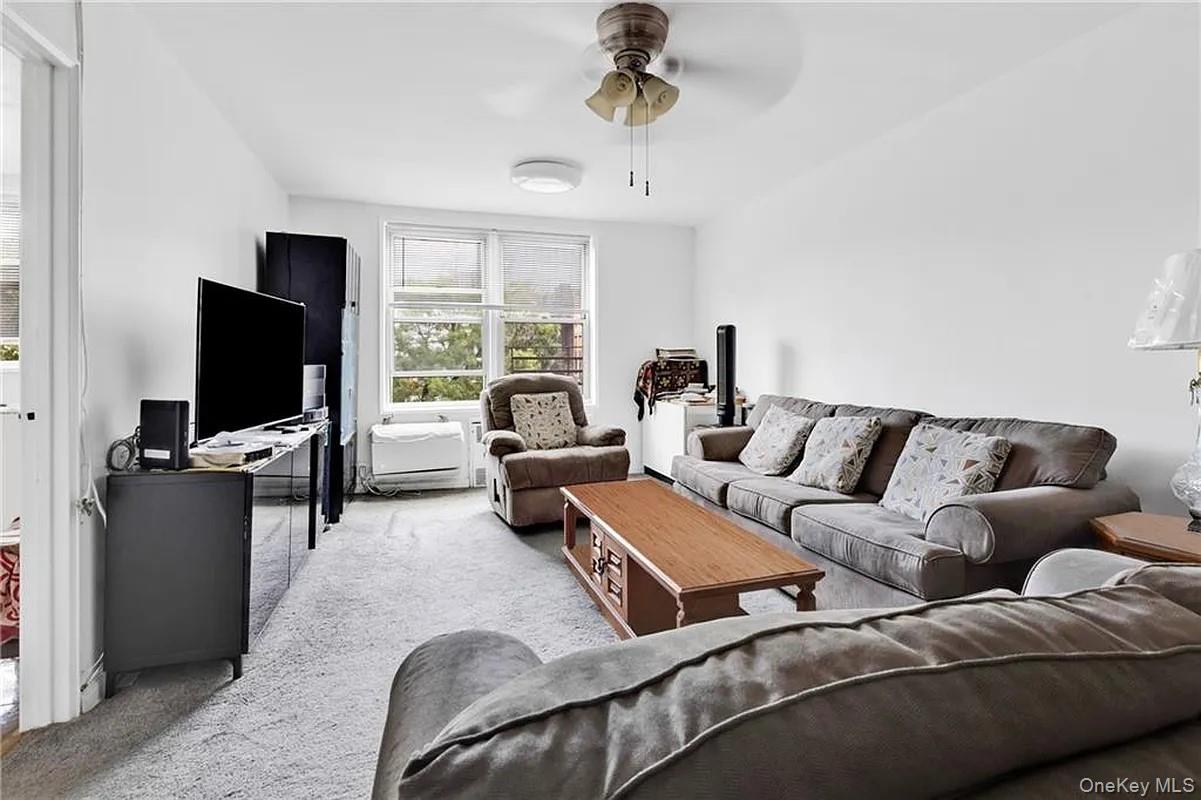 2580 Ocean Parkway 2K