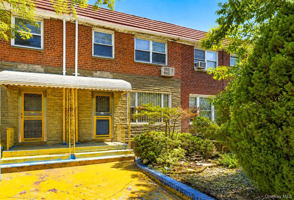 Photo of 153-34 Booth Memorial Avenue, Flushing, NY 11355 (MLS # 1042379)