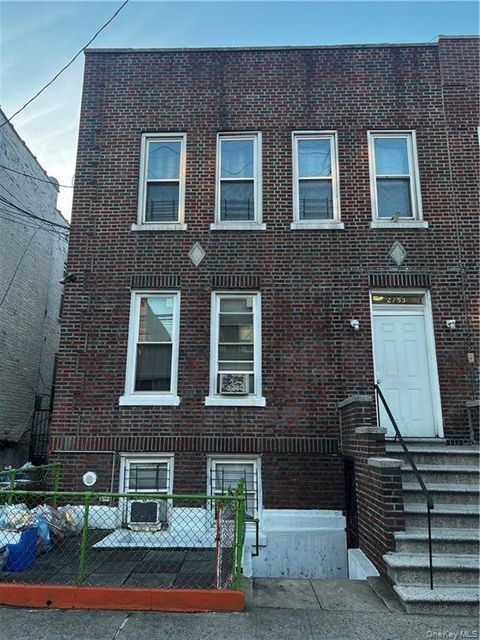 2753 Wallace Avenue Bronx NY 10467